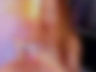 Live cam show with Naty cortes - Shaved Pussy on Camming Site