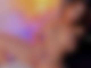 Live cam show with Naty cortes - Blonde Hair Dildo on Dare Cams