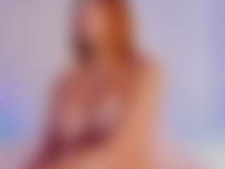 Live cam show with Naty cortes - Blonde Hair Shaved Pussy on Instabang