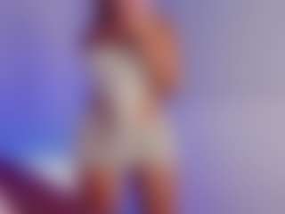 Live cam show with Naty cortes - Blonde Hair HD on Taboo Cams XXX