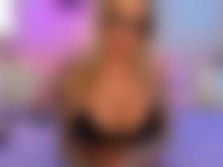 Kora Marina's Live Sex Cam Show