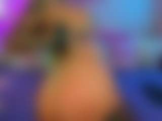 Live cam show with Kora Marina - Facial on CamClone