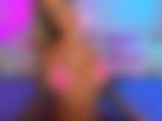 Live cam show with Kora Marina - Little on Camiplay Live