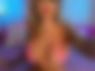 Live cam show with Kora Marina - Fatpussy on Camsoda