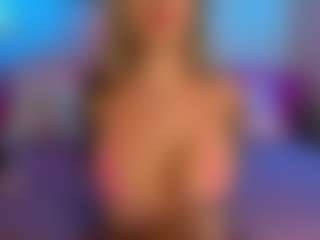 Live cam show with Kora Marina - BBW Dildo on Camiplay Live