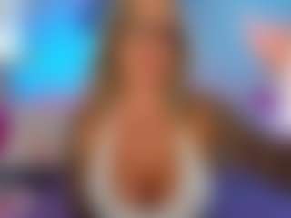 Live cam show with Kora Marina - Blonde Hair Amateur on SxyPornLive