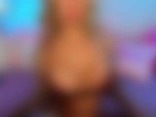 Kora Marina's Live Sex Cam Show
