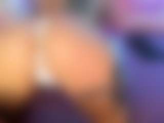 Live cam show with Kora Marina - Gag on luckytryst.com