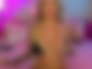 Live cam show with Kora Marina - BBW Shaved Pussy on camwithhim.com