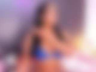 Live cam show with Iam Lizz - Bedroom on Gym Cam Girls