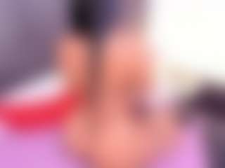 Live cam show with Iam Lizz - Shaved Pussy on CamwithHer