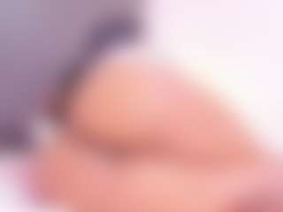 Live cam show with Iam Lizz - Ebony HD on camwithhim.com
