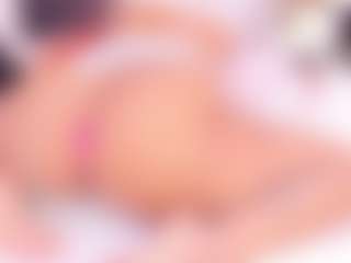 Live cam show with Iam Lizz - Toys on AdultVida.com