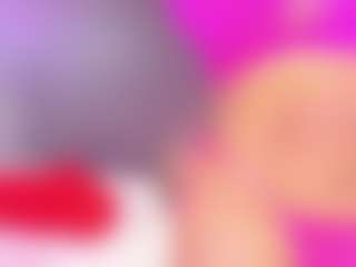 Live cam show with Iam Lizz - Dildo Or Vibrator on Gym Cam Girls