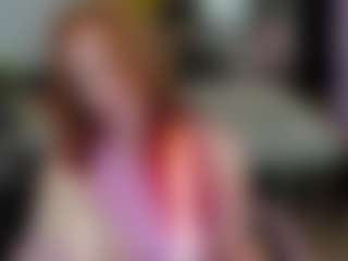 Live cam show with maryblu - Living Room on CamSodaAdn