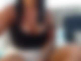 Live cam show with Raysa.Joness - Ebony Amateur on Camsoda
