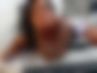 Live cam show with Raysa.Joness - Ebony on Camsoda | colombia