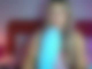 Live cam show with Aria Woods - Blonde Hair on CamwithHer