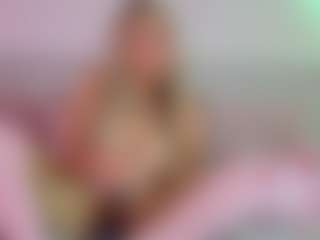 Aria Woods's Live Sex Cam Show