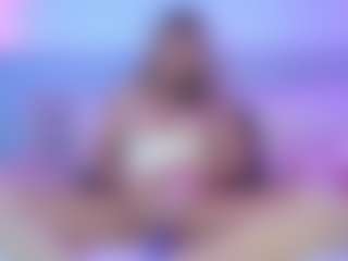 Aria Woods's Live Sex Cam Show