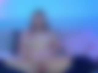 Show de cam en vivo con Aria Woods - Full Nudity en Camsoda