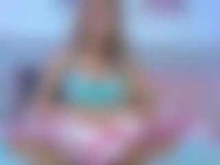 Aria Woods's Live Sex Cam Show