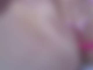 Aria Woods's Live Sex Cam Show