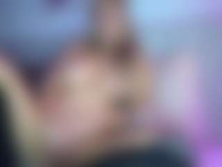 Aria Woods's Live Sex Cam Show