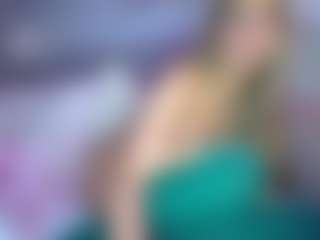 Aria Woods's Live Sex Cam Show