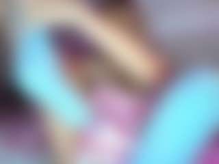 Aria Woods's Live Sex Cam Show