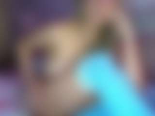Aria Woods's Live Sex Cam Show