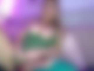 Aria Woods's Live Sex Cam Show