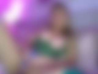 Aria Woods's Live Sex Cam Show