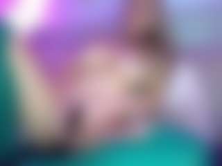Aria Woods's Live Sex Cam Show