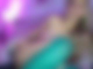 Aria Woods's Live Sex Cam Show