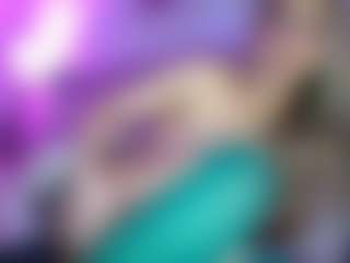 Aria Woods's Live Sex Cam Show