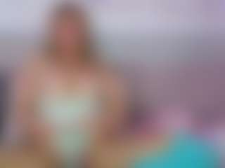 Live cam show with Aria Woods - Blonde Hair HD on madthumbs
