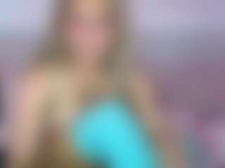 Live cam show with Aria Woods - Lingerie on Dolls Live