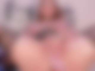 Live cam show with kendalslow - Red Hair on TeamSkeetLive