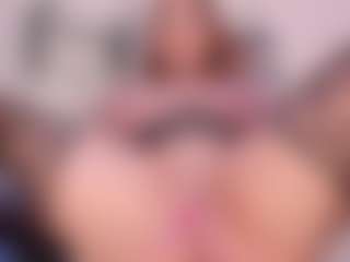Live cam show with kendalslow - Stockings on Fit Hotties