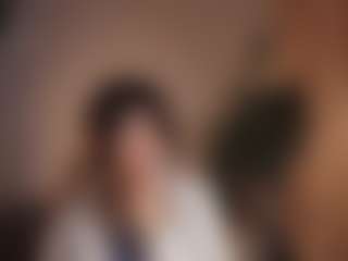 Live cam show with Tulii - Petite on SquirtSoMuch