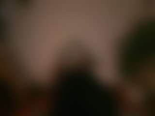 Live cam show with Tulii - Petite on Camsoda