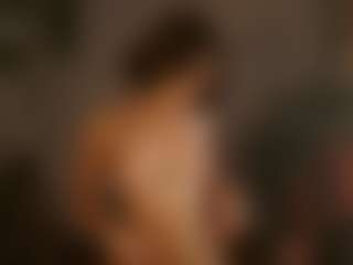 Live cam show with Tulii - Petite on Camsoda