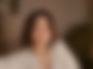 Live cam show with Tulii - Tattoos Brown Hair on Milfs Live