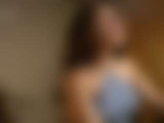 Live cam show with Tulii - Brown Hair on Camsoda
