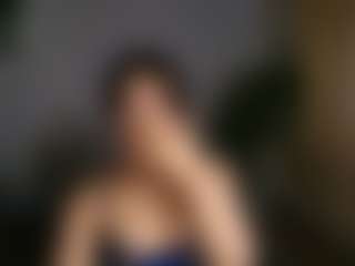 Live cam show with Tulii - Spank on fapnchat