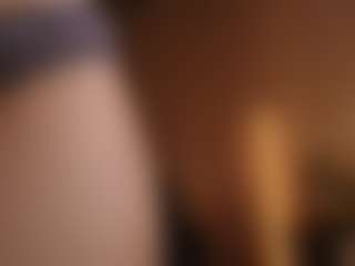 Live cam show with Tulii - Pornstar Skinny on Camsoda