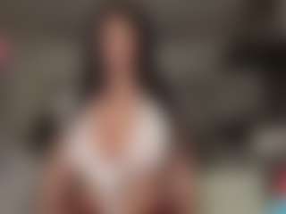 bigboobiebabe's Live Sex Cam Show