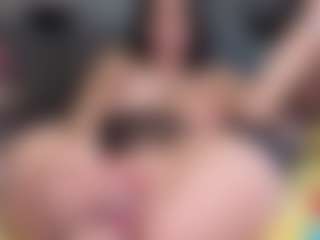 bigboobiebabe's Live Sex Cam Show