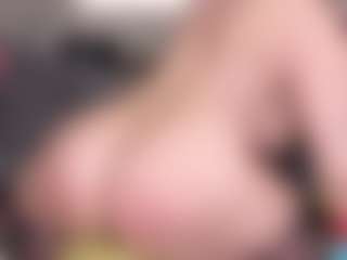 bigboobiebabe's Live Sex Cam Show